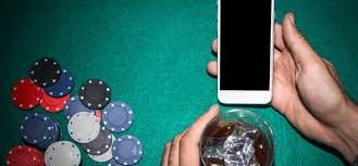 Layar notifikasi dan pengaturan privasi di aplikasi apislot dengan opsi pengelolaan preferensi komunikasi